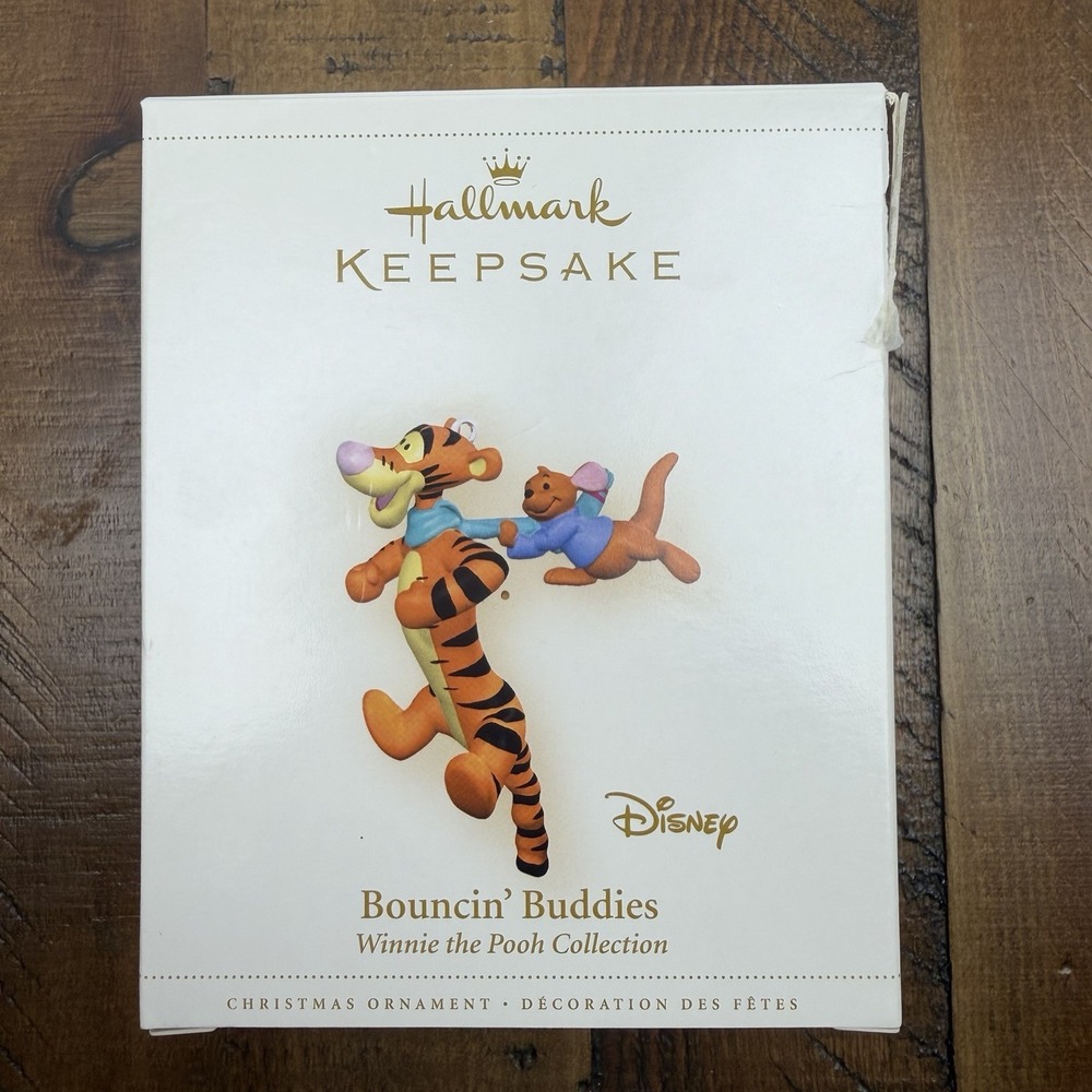 Hallmark Ornament 2006 Bouncin' Buddies Winnie the Pooh Tigger Roo